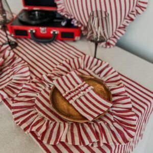 LOVELY RUFFLED SPOON HOLDER